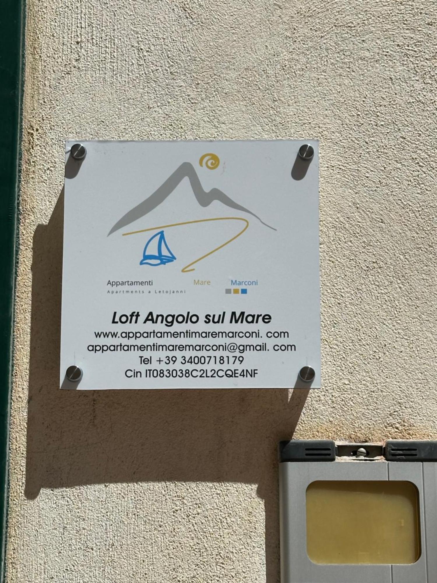 Loft Angolo Sul Mare Letojanni Exterior foto